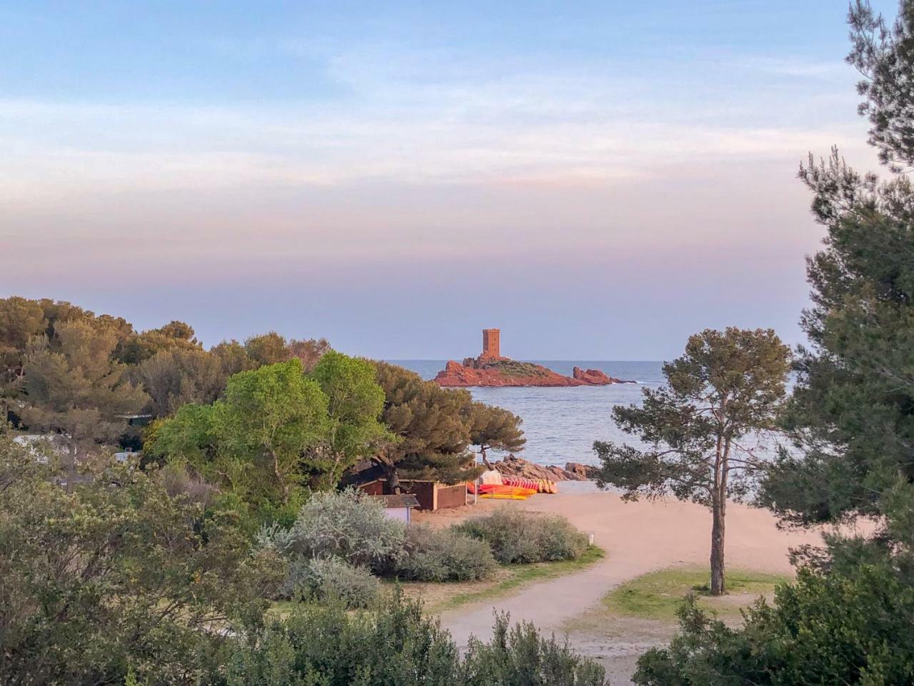 Le Semaphore Saint-Raphaël المظهر الخارجي الصورة